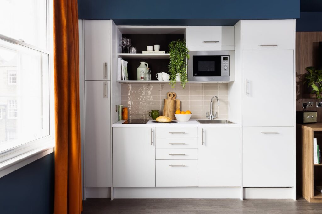 Studio Apartment